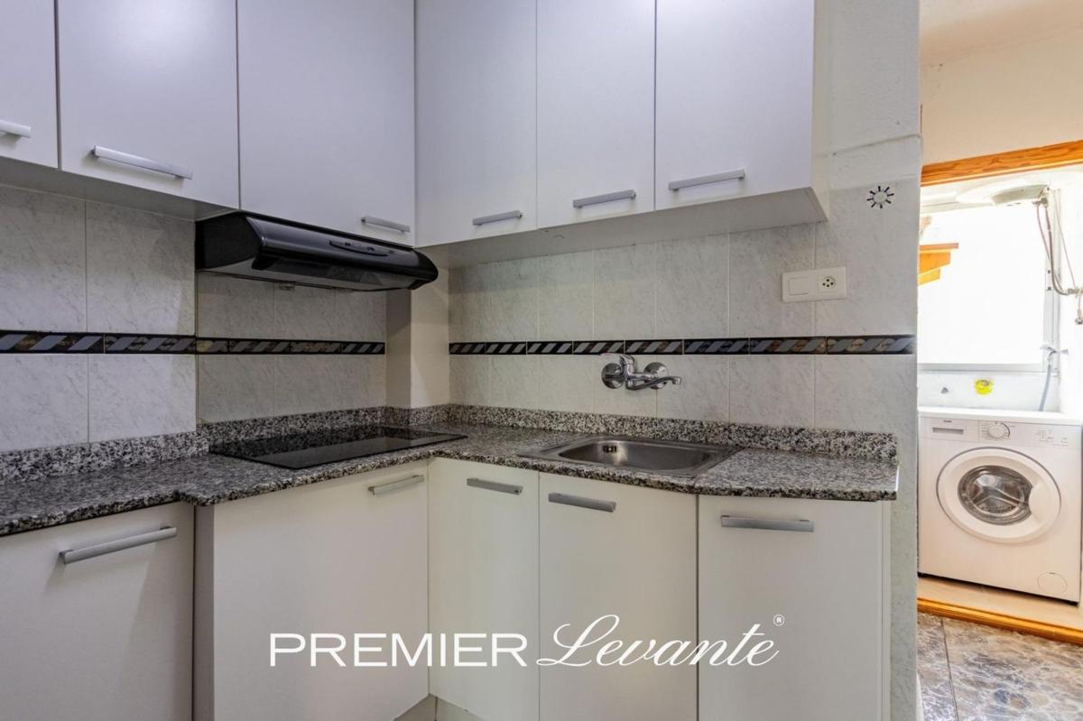 Продажа квартиры на Piso en Calle Zurbarán, Las Trescientas - San Francisco, Elda, Эльда
 photo 5