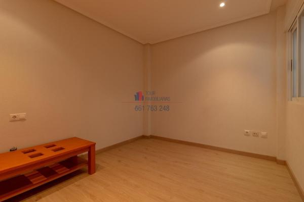 Продажа квартиры на Piso en Calle José Antonio Cutillas, 5, San Isidro, Сан Исидро
 photo 4