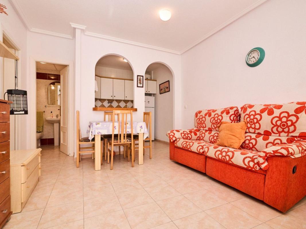 Venta de piso en Piso en Calle Urbano Arregui, El Acequión, Torrevieja, Torrevieja
photo 5