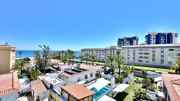 Sale of flat in Piso en Calle Marejada, Punta Prima, Torrevieja, Torrevieja
photo 1