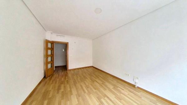 Venta de piso en Piso en Carrús Este, Elche / Elx, Elche / Elx
 photo 3