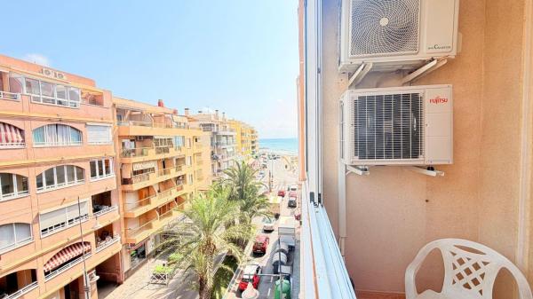 Продажа квартиры на Piso en Calle la Sal, 10, Playa del Cura, Torrevieja, Торревьеха
 photo 2
