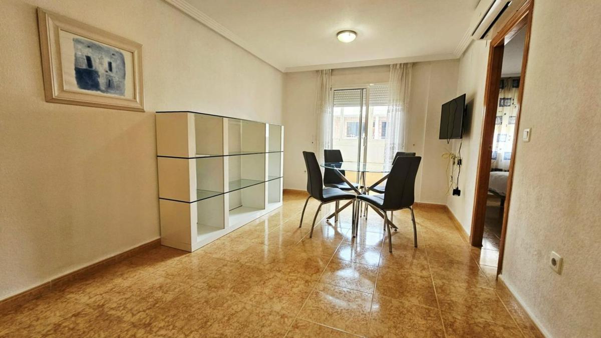 Продажа квартиры на Piso en Calle la Sal, 10, Playa del Cura, Torrevieja, Торревьеха
photo 3