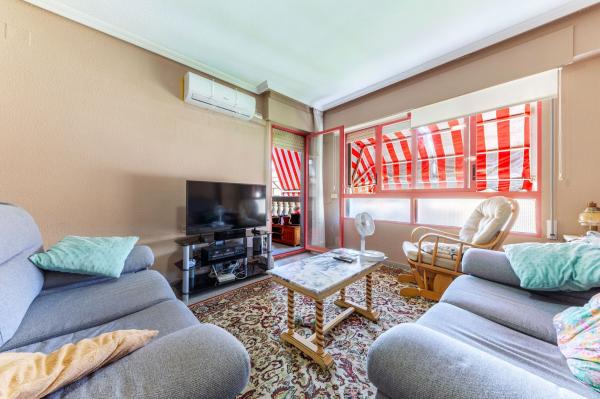 Venta de piso en Piso en Maigmona, Centro, San Juan de Alicante, San Juan de Alicante
thumbnail 2