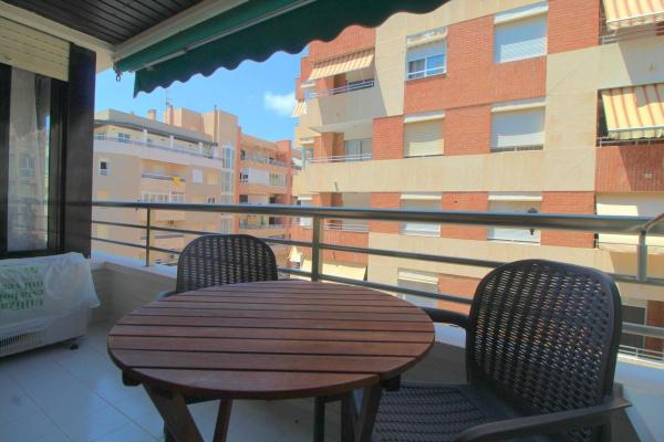 Venta de piso en Piso en Calle la Sal, Playa del Cura, Torrevieja, Torrevieja
 photo 2