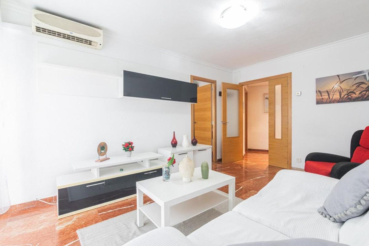 Продажа квартиры на Piso en Plaza del Congrés Eucarístic, 3, Centro, Elche / Elx, Эльче / Эльх
photo 1