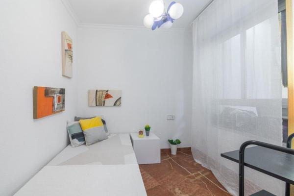 Продажа квартиры на Piso en Plaza del Congrés Eucarístic, 3, Centro, Elche / Elx, Эльче / Эльх
 photo 4