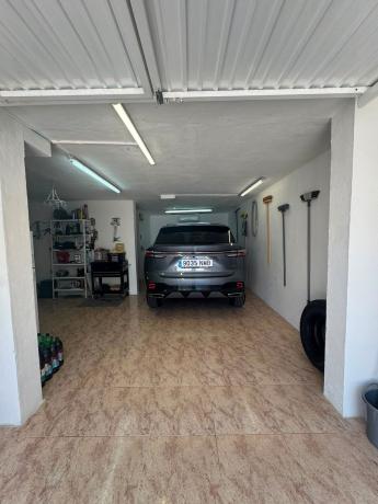 Chalet adosado en Calle Tiberiades, 2, Zona Lago - Los Almendros, Orihuela thumbnail 1