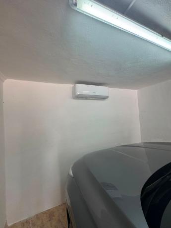 Chalet adosado en Calle Tiberiades, 2, Zona Lago - Los Almendros, Orihuela thumbnail 2