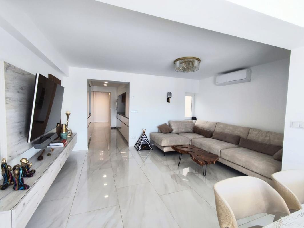 Venta de piso en Piso en Calle Ramón Gallud, 59, Centro - Muelle Pesquero, Torrevieja, Torrevieja
 photo 3