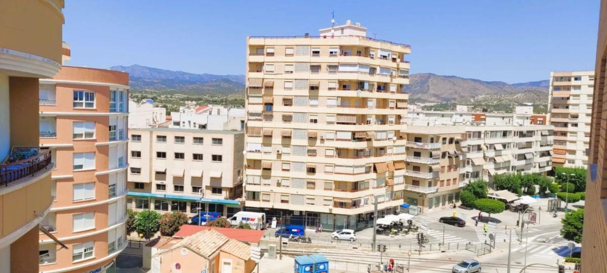 Sprzedaż mieszkania w Piso en Centro Urbano, La Villajoyosa / Vila Joiosa, La Villajoyosa / Vila Joiosa
 photo 2