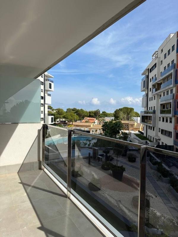 Sprzedaż mieszkania w Piso en Campoamor, Orihuela, Orihuela
photo 3