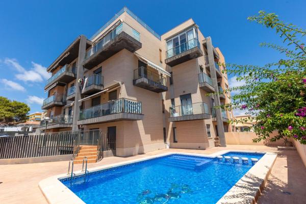 Sale of flat in Piso en Calle Marejada, Punta Prima, Torrevieja, Torrevieja
 photo 2
