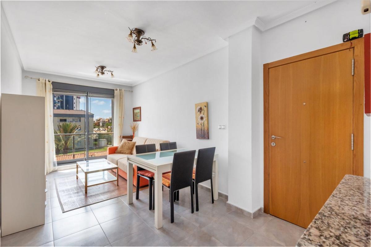 Продажа квартиры на Piso en Calle Marejada, Punta Prima, Torrevieja, Торревьеха
photo 5