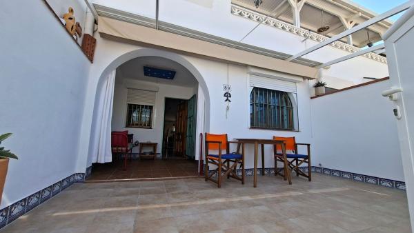 Chalet adosado en Calle Minerva, Torreblanca, Torrevieja photo 2