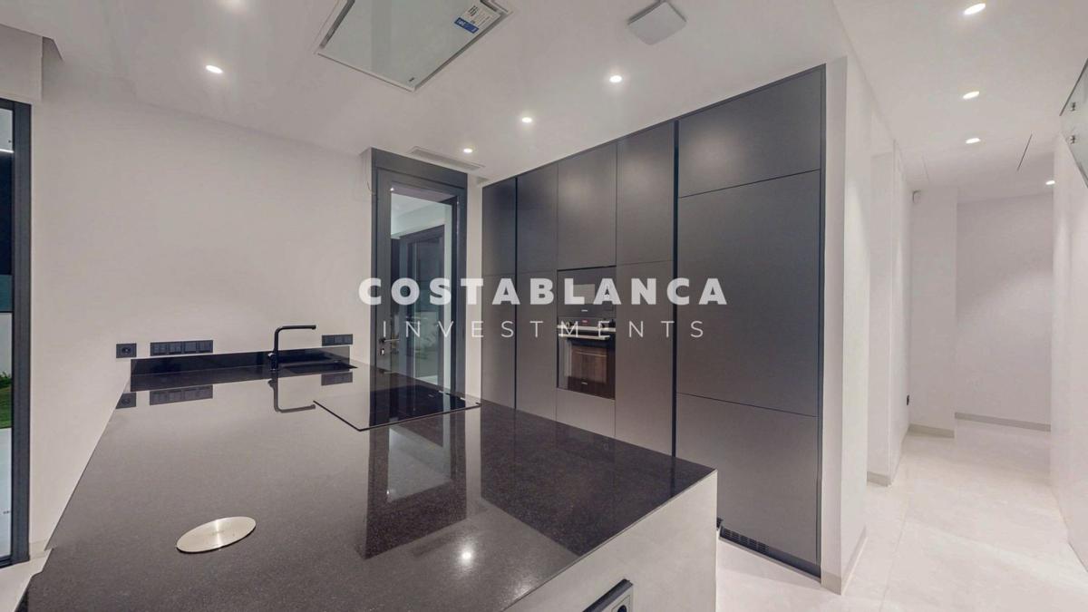 Venta de chalet independiente en Casa o chalet en Calle Praga, Golf Bahía, Finestrat, Finestrat
photo 5
