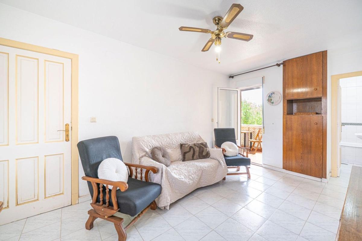 Venta de piso en Piso en Urbanización Panorama, Aguas Nuevas, Torrevieja, Torrevieja
photo 5