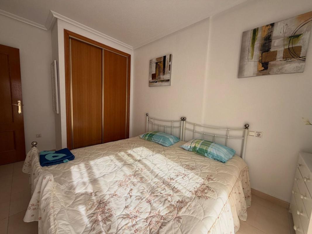 Venta de piso en Playa del Cura, Torrevieja
photo 2