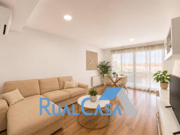 Частный шале на продаже в Casa o chalet independiente en Los Girasoles, San Vicente del Raspeig, Сан-Висенте-дель-Распейг photo 1