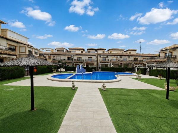 Piso en venta en Piso en Cigala, Horizonte - La Campana, Orihuela, Orihuela thumbnail 2