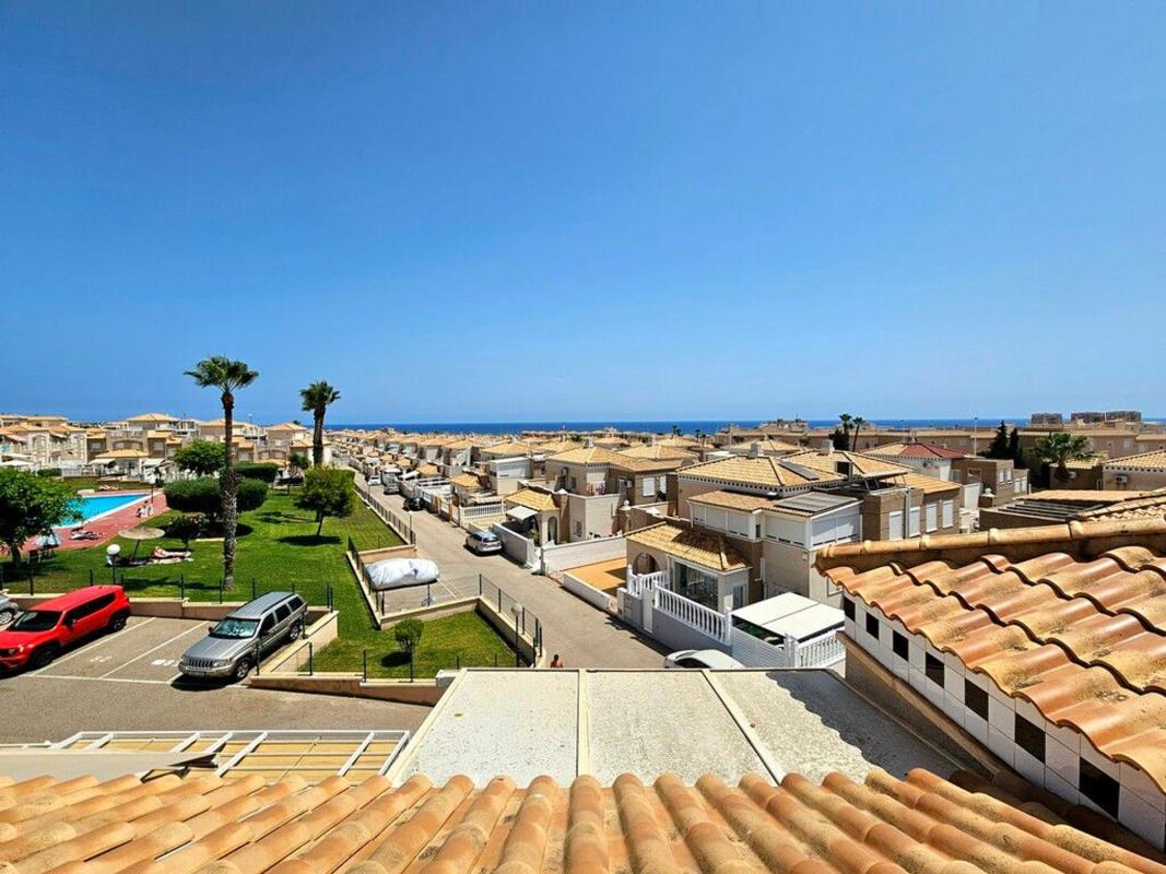 Sprzedaż szeregowego domku w  Nowa Torrevieja - Aguas Nuevas , Torrevieja photo 5