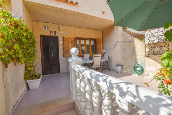 Chalet adosado en Avenida D'Escandinàvia, 92, Monte Faro-Altomar, Gran Alacant photo 1