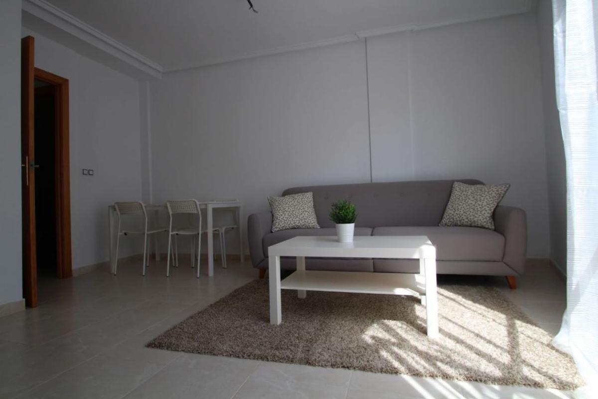 Venta de chalet adosado en Nueva Torrevieja - Aguas Nuevas , Torrevieja photo 3