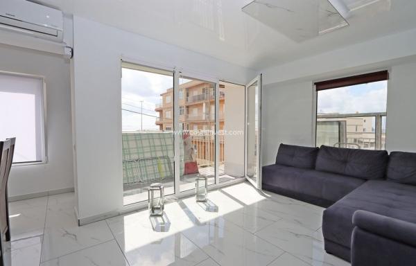 Продажа квартиры на Piso en Avenida Alfredo Nobel, 145, Zona los Frutales, Torrevieja, Торревьеха
 photo 3