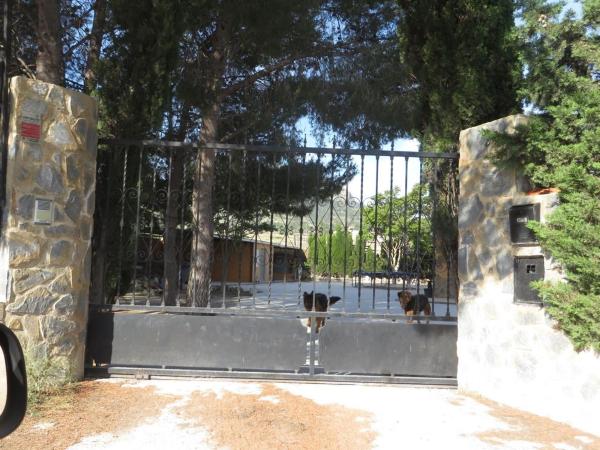 Chalet independiente en venta en Campo Alto, Elda
photo 1