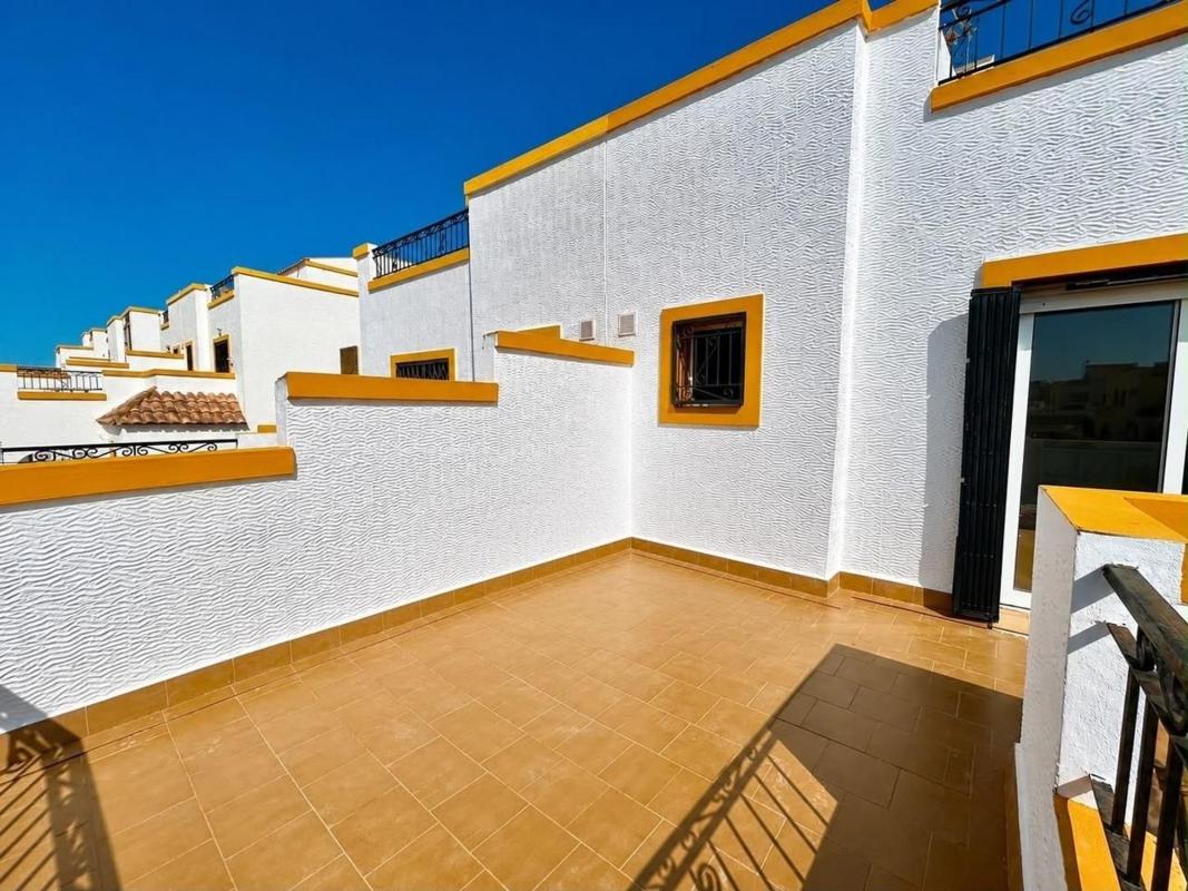 Venta de chalet adosado en Orihuela Costa , Orihuela photo 5