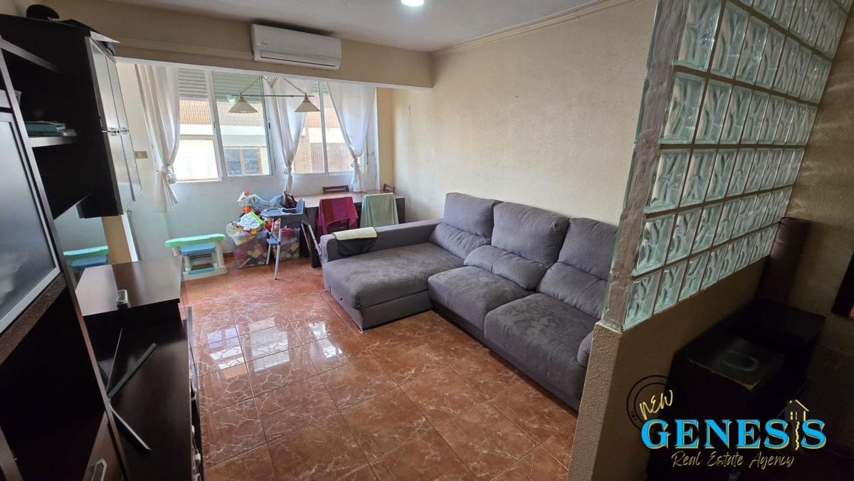 Venta de piso en Piso en Calle del Mar, 63, Las Piscinas Naturales, Torrevieja, Torrevieja
photo 3
