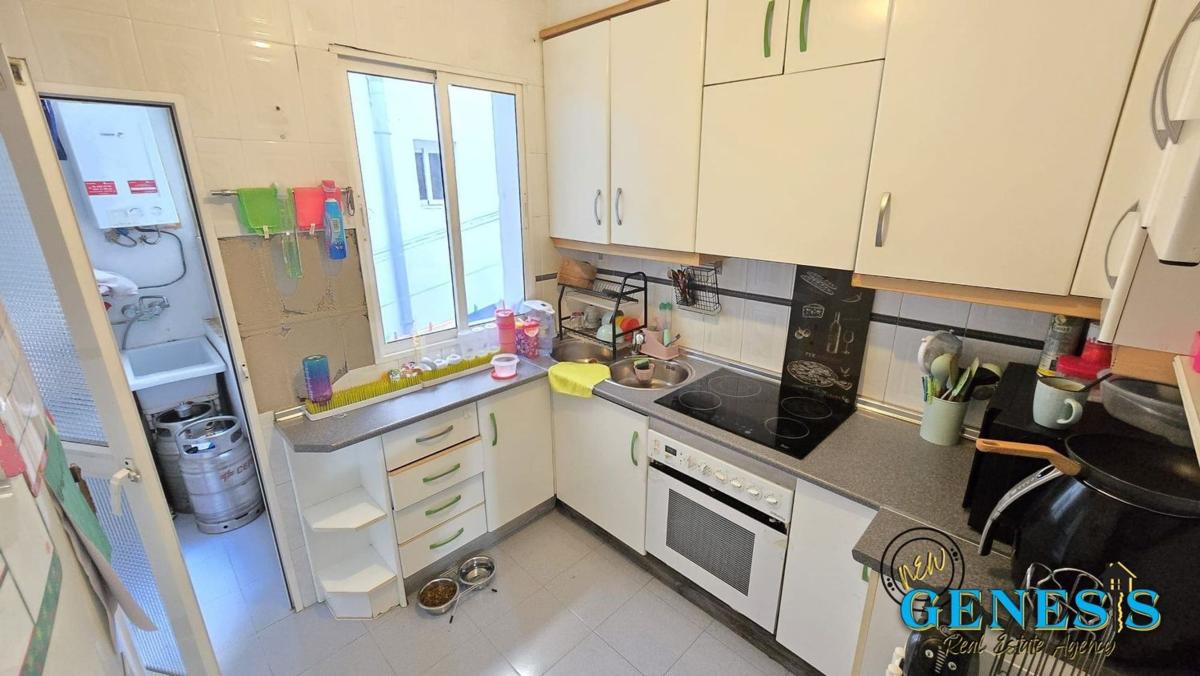 Venta de piso en Piso en Calle del Mar, 63, Las Piscinas Naturales, Torrevieja, Torrevieja
photo 4