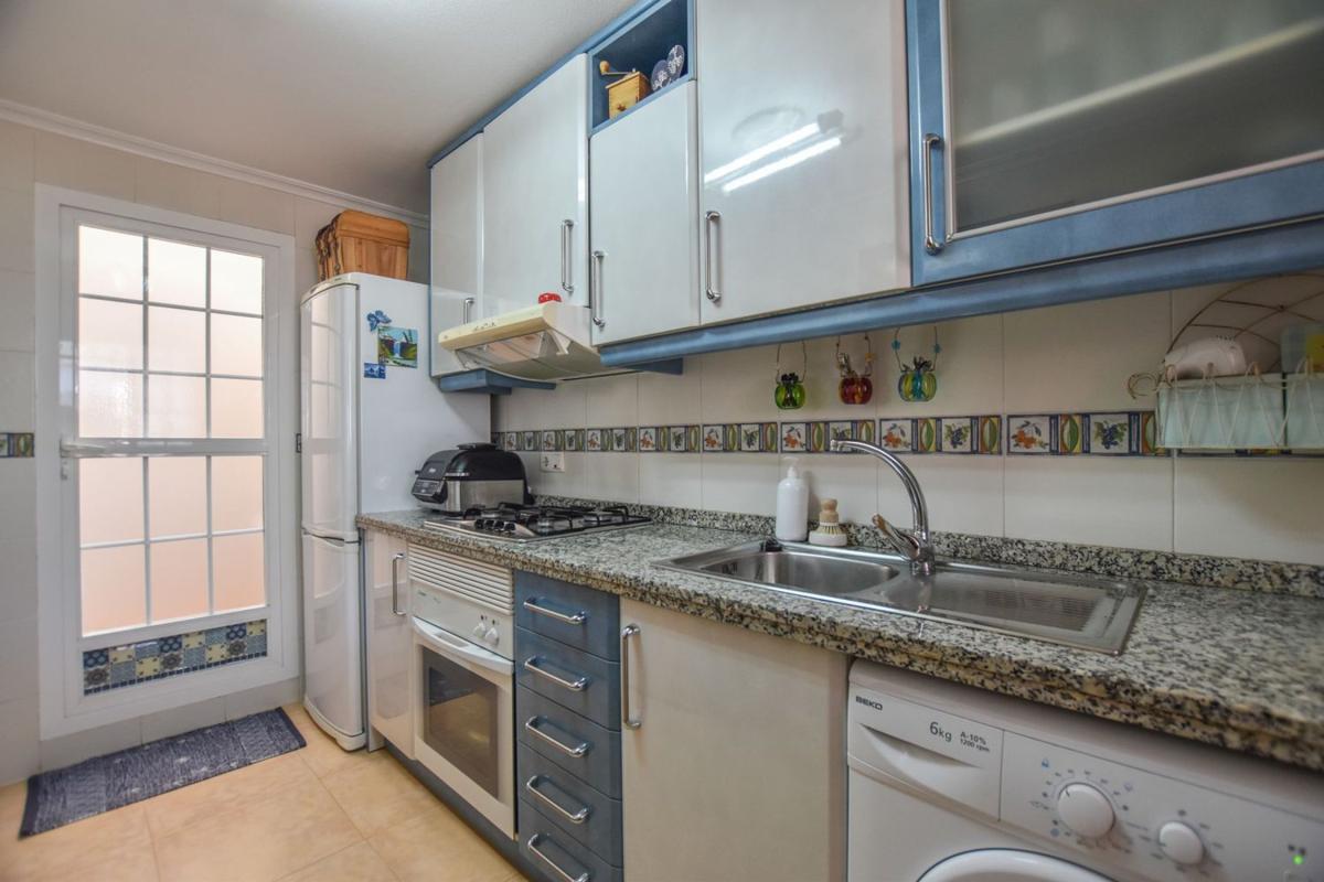 Venta de chalet adosado en Puerto Marino , Gran Alacant photo 5