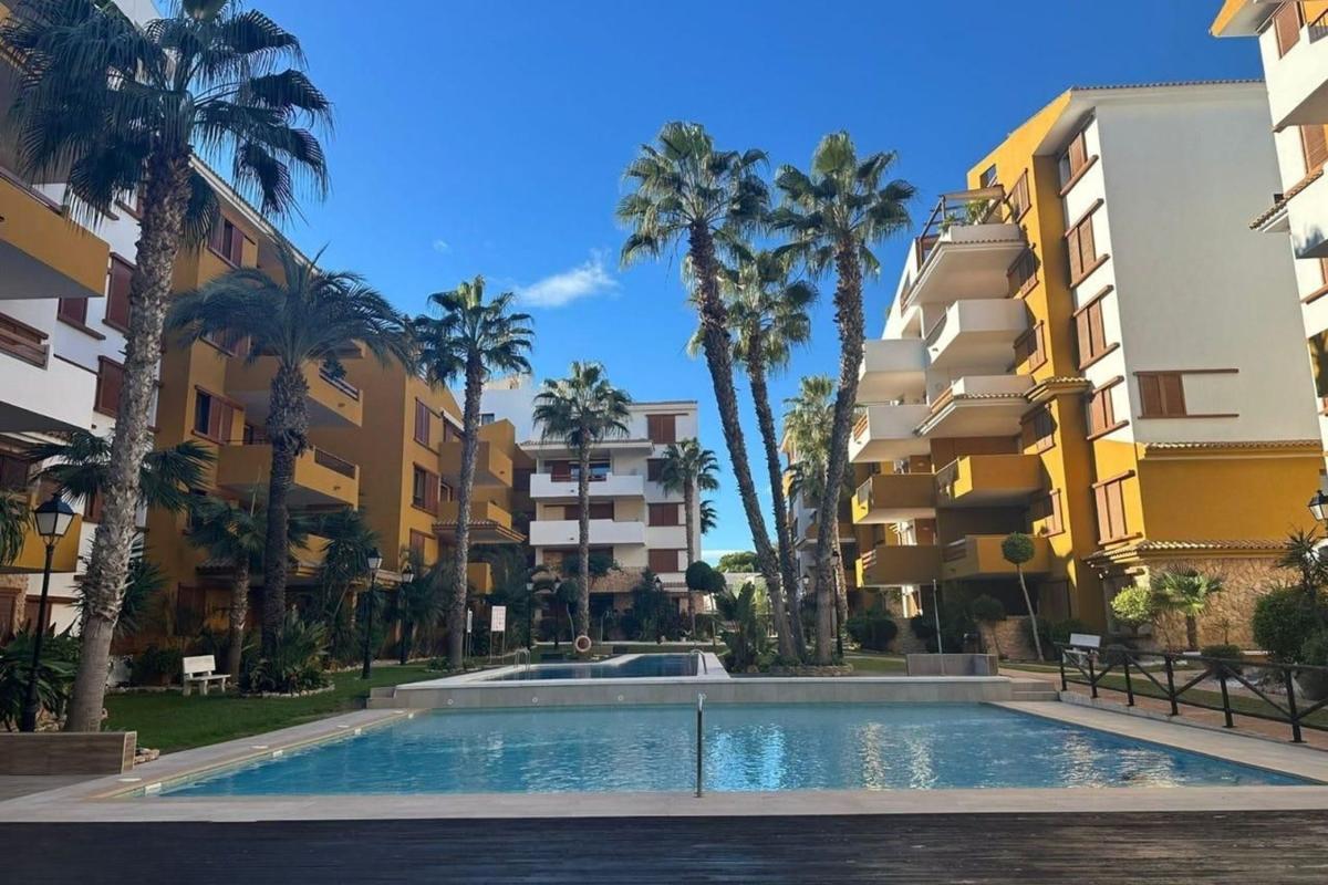 Sprzedaż mieszkania w Piso en Calle Ciclon, 9, Punta Prima, Torrevieja, Torrevieja
photo 5