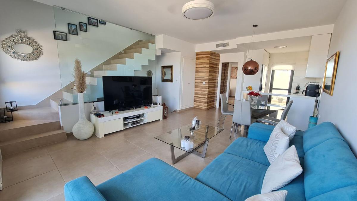 Продажа таунхауса в Chalet adosado en Calle Nuez Moscada, 35 -28, Villamartín, Orihuela , Ориуэла photo 5