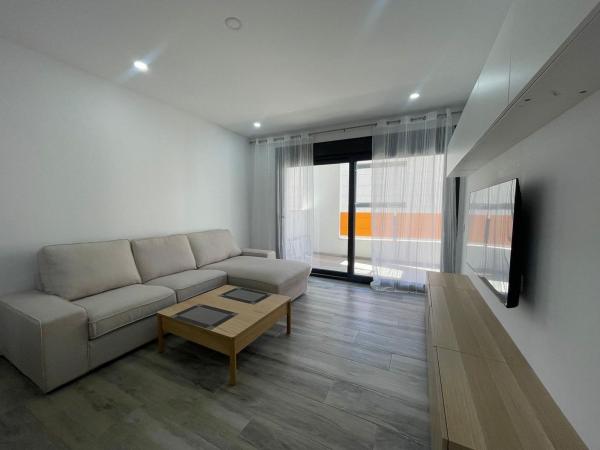 Sale of flat in Piso en Calle Ramón Gallud, Las Piscinas Naturales, Torrevieja, Torrevieja
 photo 4