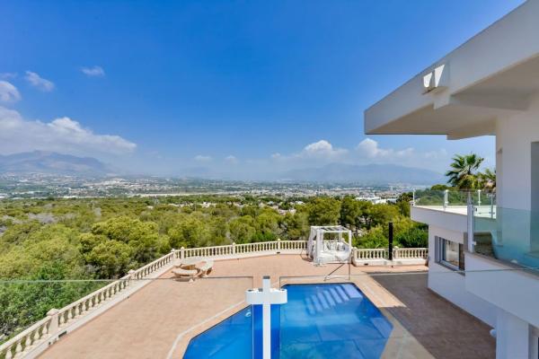 Casa o chalet independiente en L'Albir, Alfaz del Pi thumbnail 1