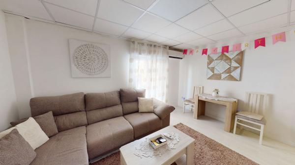 Sale of flat in Elche City, Elche / Elx
thumbnail 2
