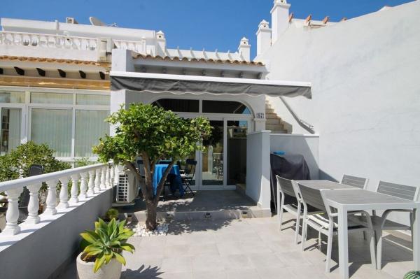 Chalet adosado en Calle Belice, 1, Las Filipinas, Orihuela photo 1