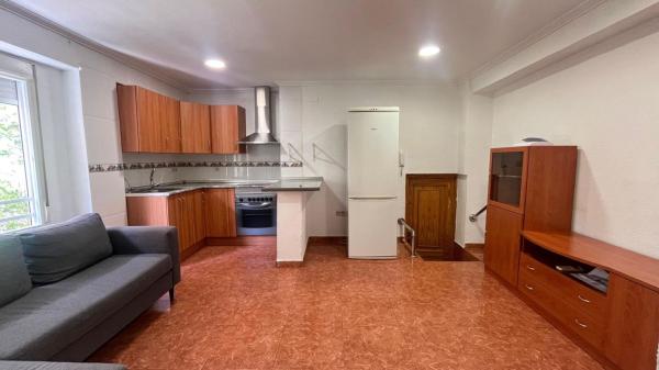 Venta de piso en Piso en Calle Riola, Raval de Santa Teresa-El Asilo, Elche / Elx, Elche / Elx
photo 1