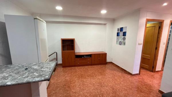 Venta de piso en Piso en Calle Riola, Raval de Santa Teresa-El Asilo, Elche / Elx, Elche / Elx
thumbnail 2
