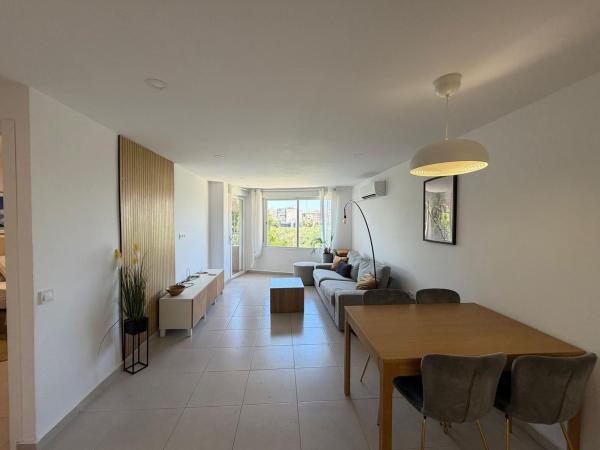 Venta de piso en Piso en Avenida Doctor Gregorio Marañón, Puerto Deportivo, Torrevieja, Torrevieja
photo 1