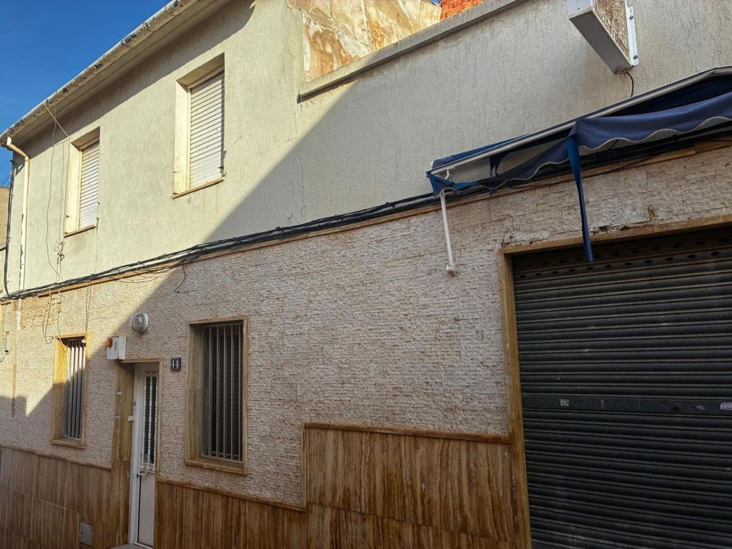Venta de chalet adosado en , Monovar photo 3