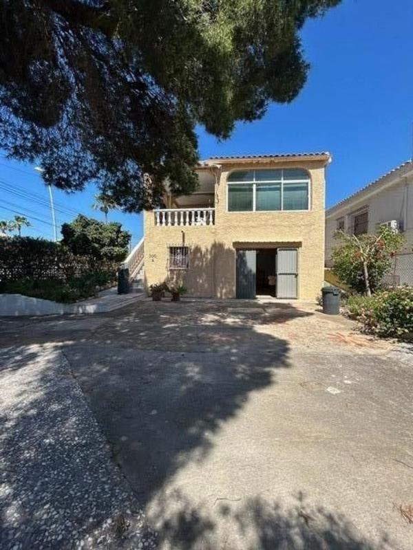 Venta de chalet independiente en Casa o chalet independiente en Calle Cartagineses, 44, Los Balcones - Los Altos del Edén, Torrevieja, Torrevieja
photo 3