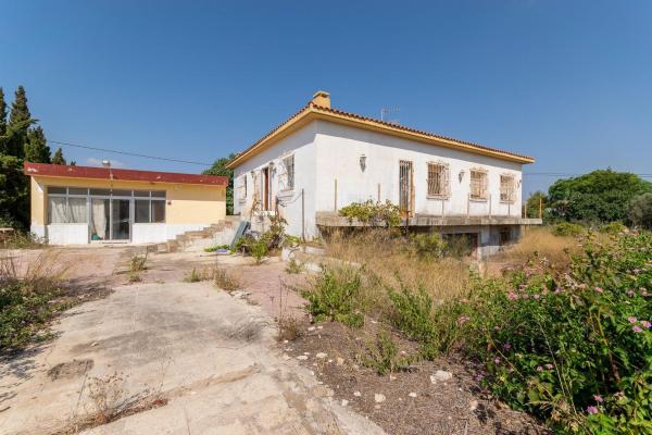 Casa o chalet independiente en Urbanización Limoneros, El Altet - Balsares, Elche / Elx photo 2
