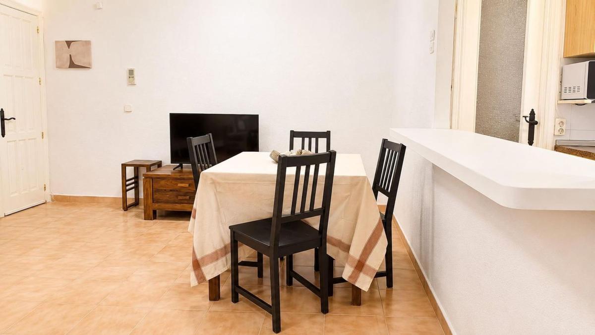 Продажа квартиры на Piso en Calle Arquitecto Larramendi, 16, Avenida Habaneras - Curva de Palangre, Torrevieja, Торревьеха
photo 3