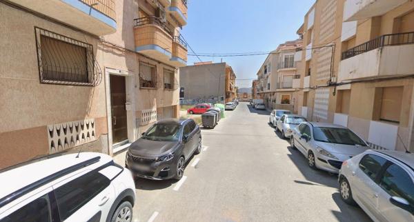Venta de piso en Piso en Calle de la Família Bordall, Agost, Agost
thumbnail 3
