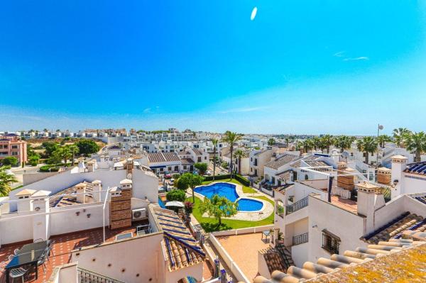 Piso en venta en Piso en Calle Tosca, 20, Villamartín, Orihuela, Orihuela photo 1