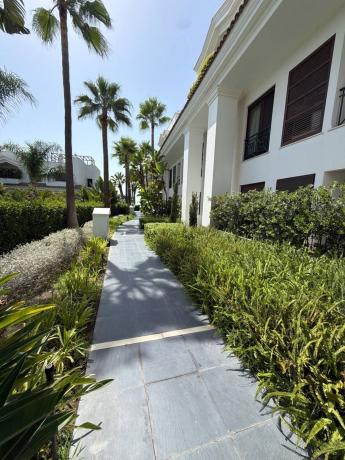 Venta de piso en Piso en Seghers, Estepona, Estepona
photo 1