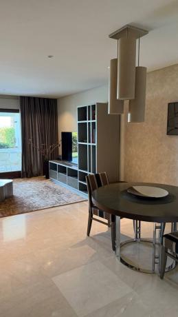 Venta de piso en Piso en Seghers, Estepona, Estepona
 photo 4